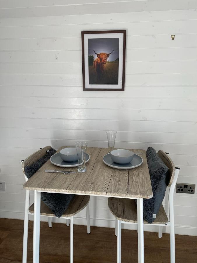 Lewiston Hideaway Pod Near Loch Ness For A Tranquil Retreat 아파트 외부 사진