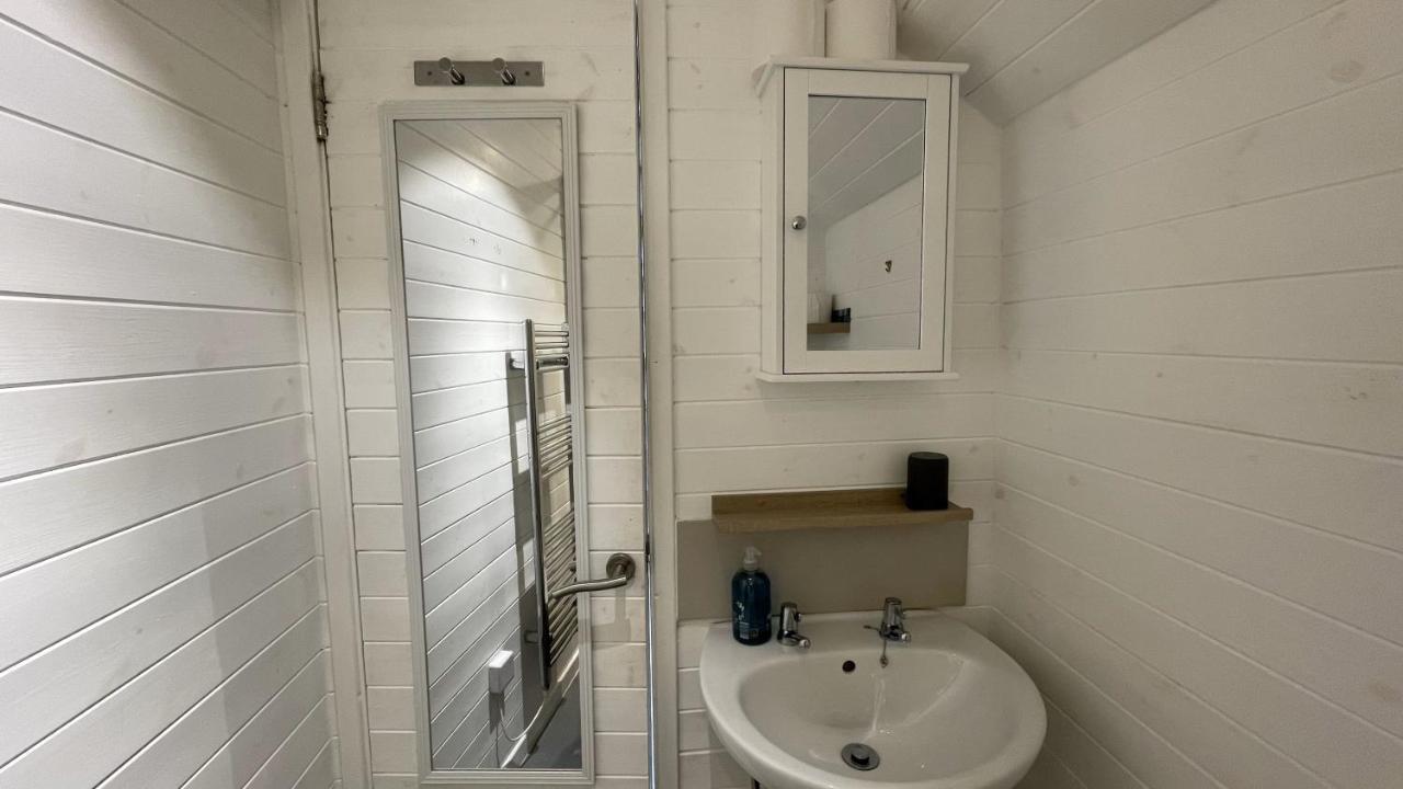 Lewiston Hideaway Pod Near Loch Ness For A Tranquil Retreat 아파트 외부 사진